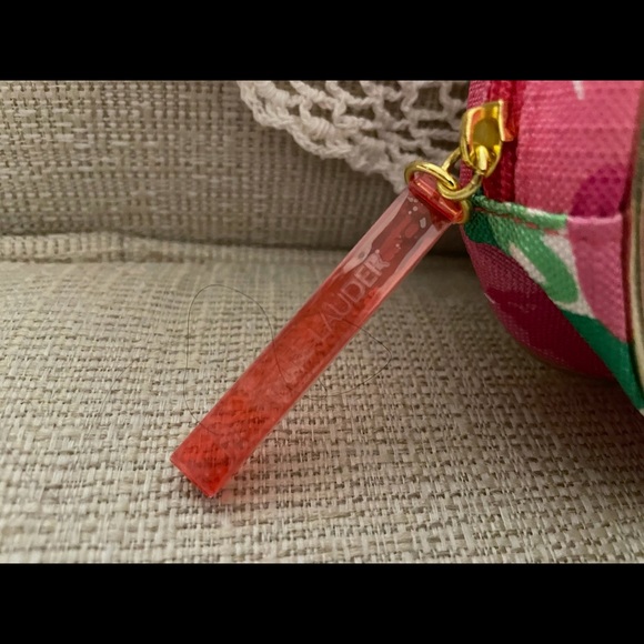 Estée Lauder Cosmetic Bag by Lilly Pulitzer - Picture 3 of 7